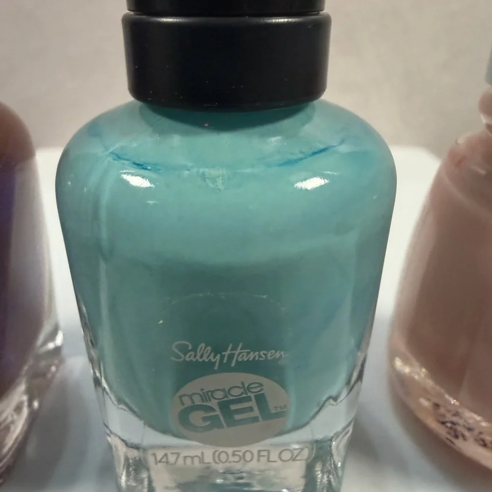 💙3/$20 Sally Hansen & Eco Glaze Nail Polish Trio - Copper Shimmer, Teal, Nude